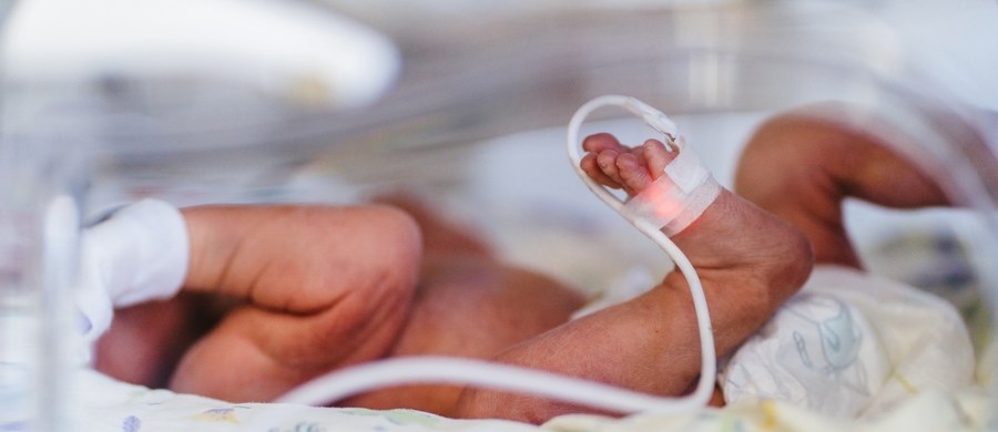 Co roku, w Polsce około 8 proc. noworodków rodzi się za wcześnie – na świecie to około 10 proc. Te dane od lat utrzymują się na tym samym poziomie – jaka jest przyczyna i jakie są zagrożenia? To pytania stawiane przy okazji Światowego Dnia Wcześniaka.