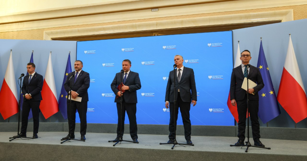 wiadomości,aktualności,Interia Szef MSWiA o eksplozji i dywersji na torach. 