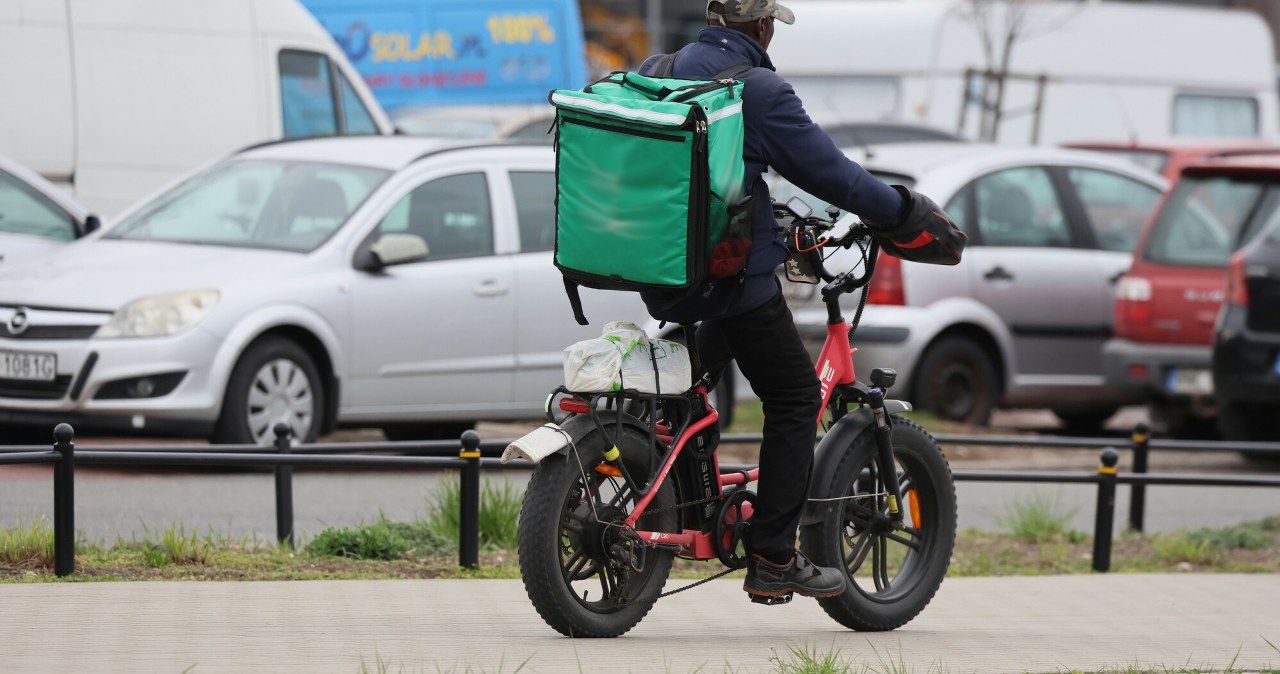 Rowery elektryczne z Chin trafiają do Polski nielegalnie. Duże straty
