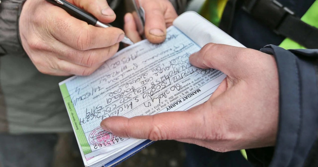 Zwracasz uwagę na kąt? Nie ma 90 st., policja wystawia 4000 zł mandatu