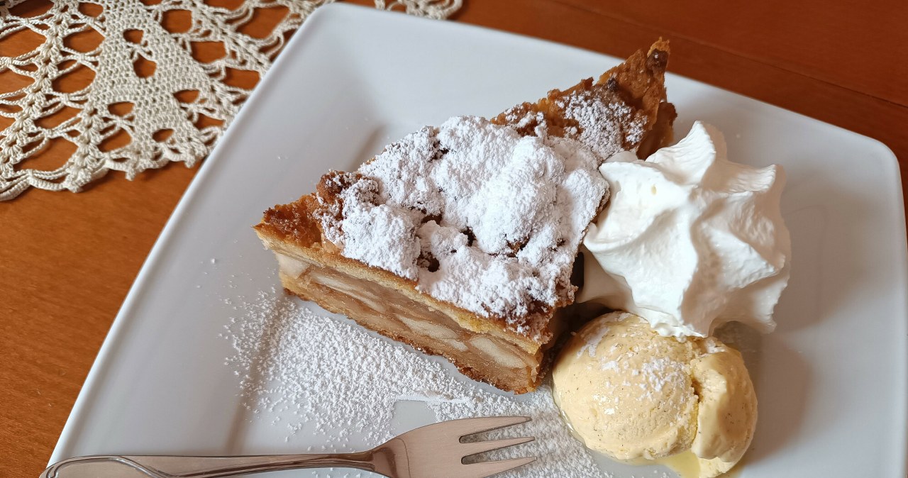 Najlepszy przepis na dyniową szarlotkę. Zawsze się udaje