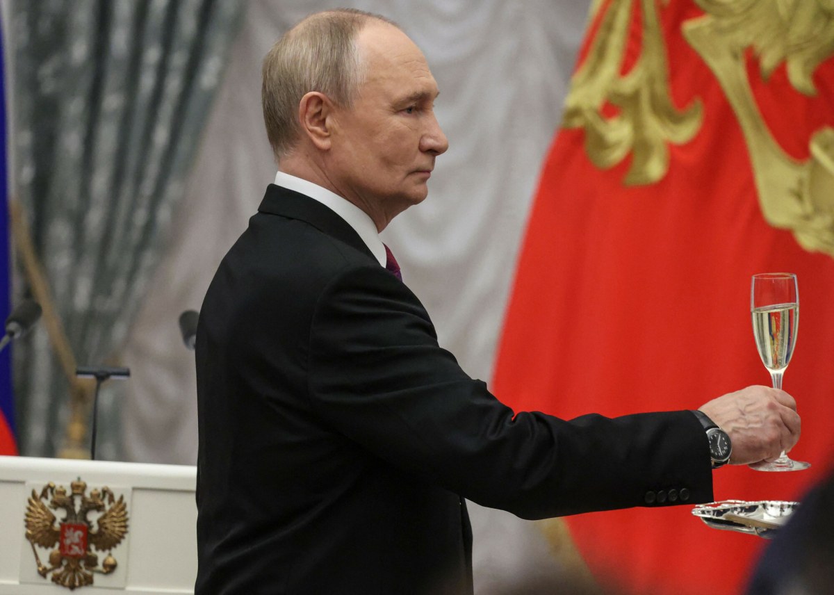 "Żałosna klęska" Putina. Tygodnik ostrzega przed nowym zagrożeniem