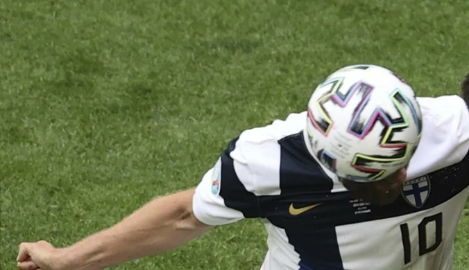 Strzelanina w meczu grupowego rywala Polaków. Tak pożegnali swoją legendę