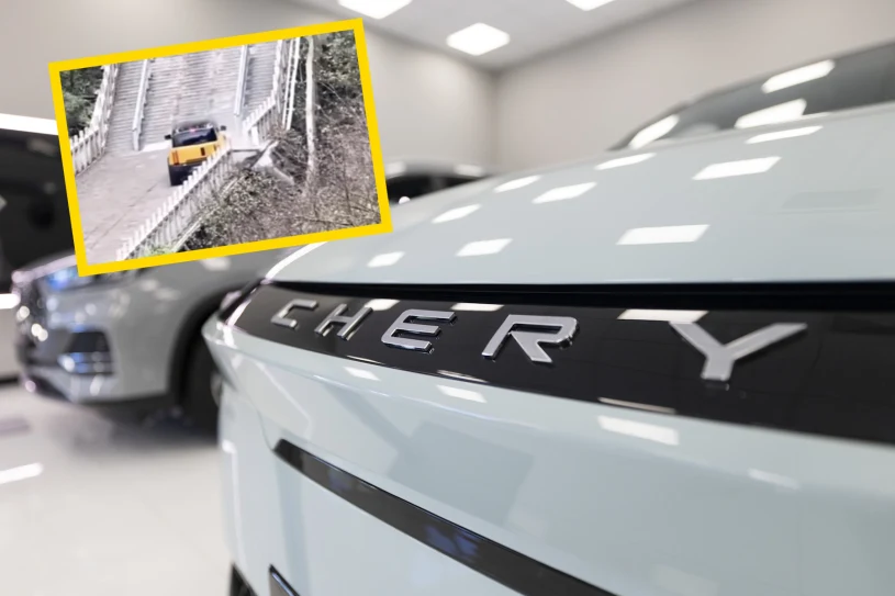 Podczas nagrywania reklamy nowego Chery auto uderzyło w zabytkowe barierki