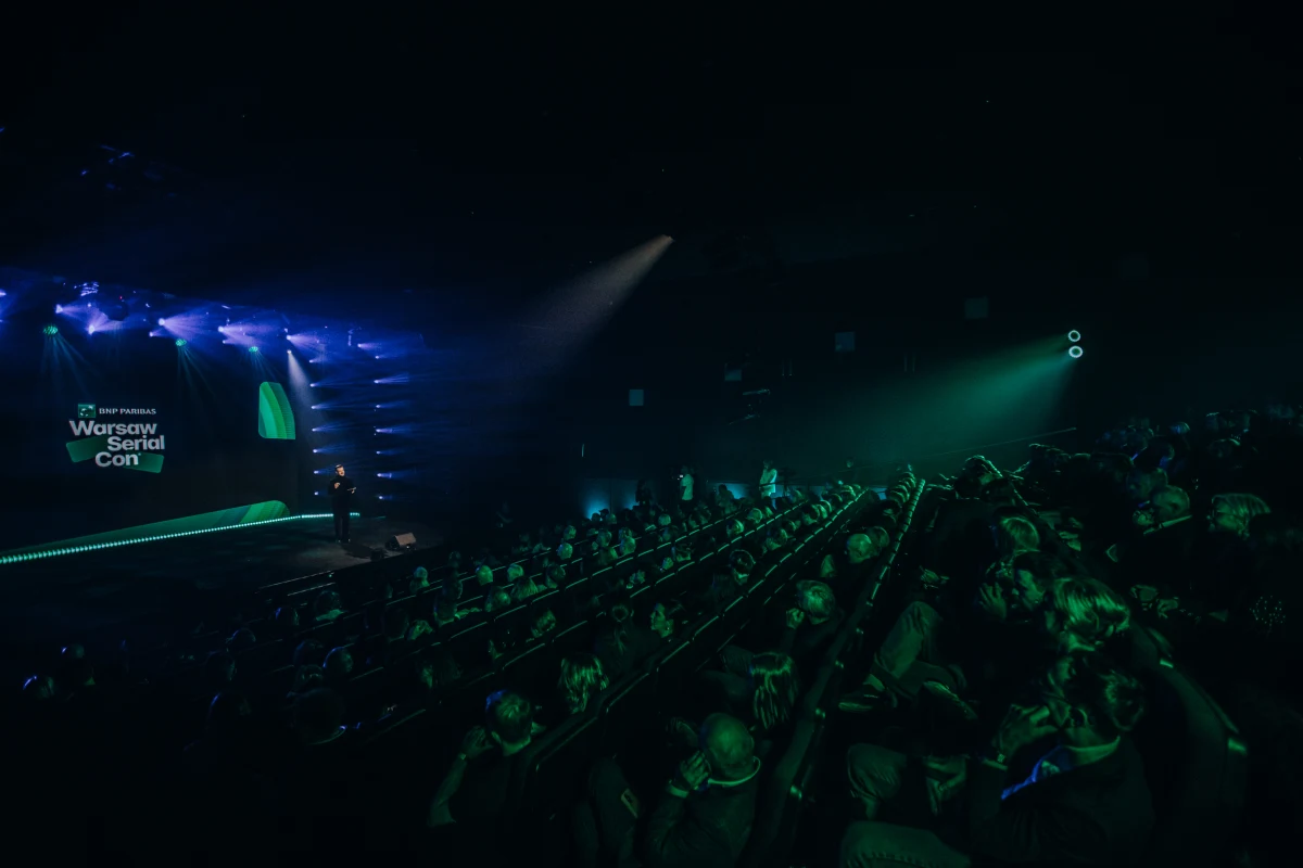 
BNP Paribas Warsaw SerialCon 2025 ponownie daje swoim widzom coś, czego nie oferuje żaden inny festiwal w Polsce - pokazy specjalne najgłośniejszych, najbardziej wyczekiwanych seriali sezonu. Przedpremierowo, w unikatowej atmosferze warszawskiej Kinoteki. Już między 26 a 30 listopada!