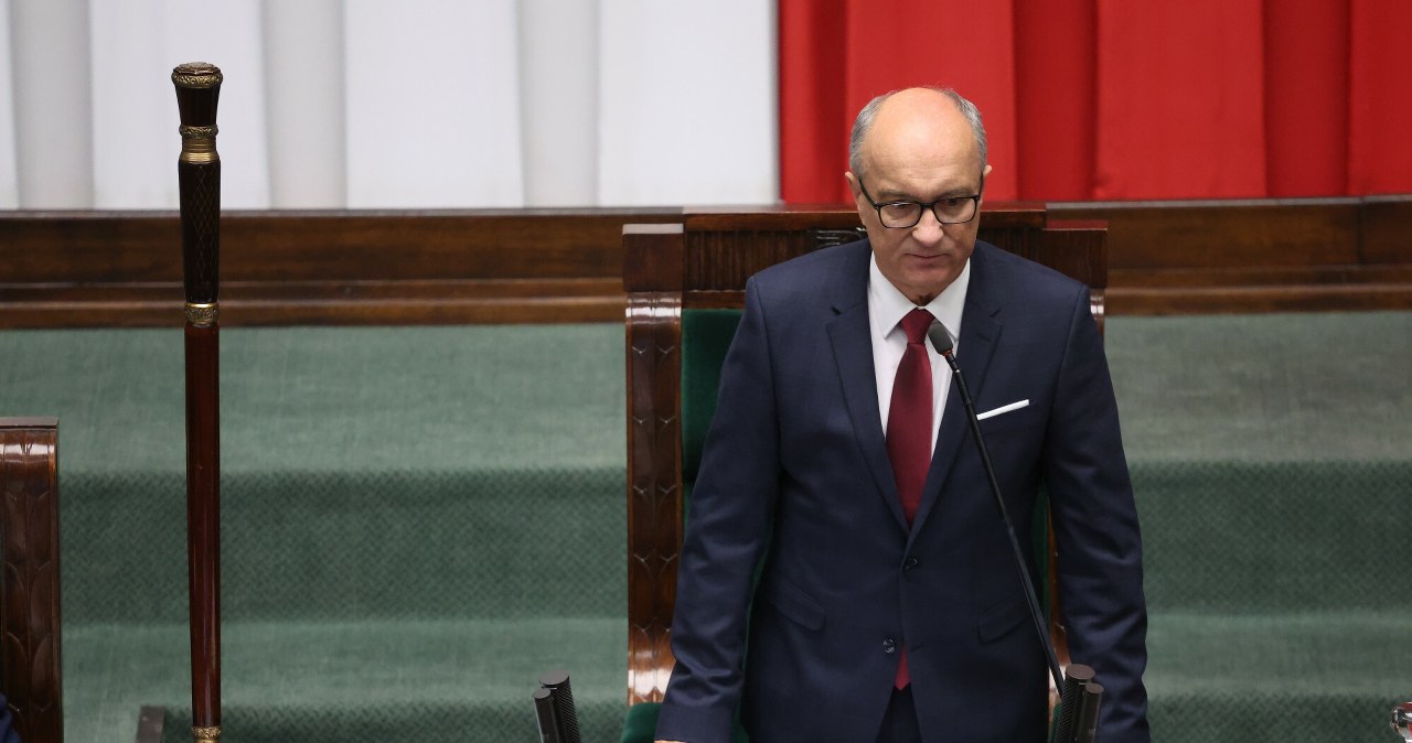 wiadomości,aktualności,Interia Nowy marszałek Sejmu wybrany. Posłowie zdecydowali w głosowaniu