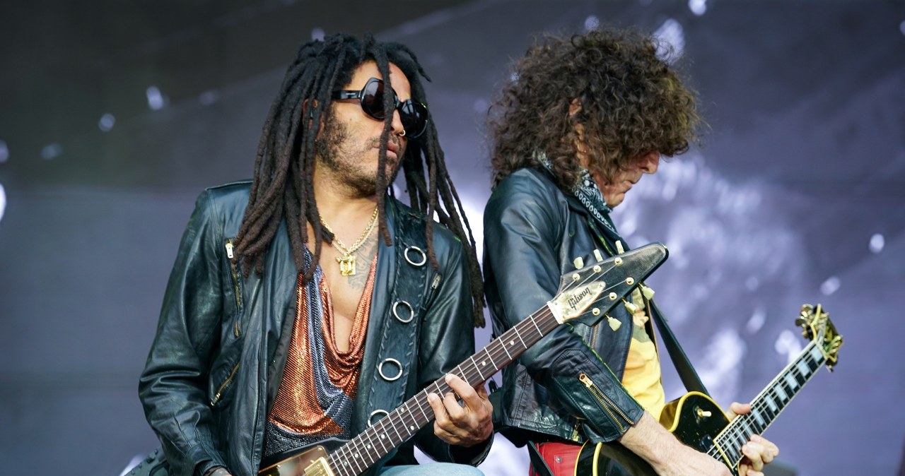 Obwołali go symbolem seksu. "Minister rock'n'rolla" powraca do Polski