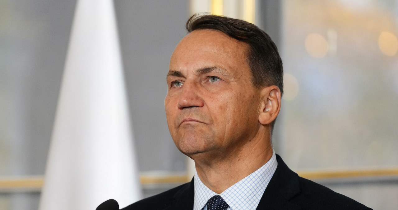 Ruch Sikorskiego w sprawie Ziobry. "Na wniosek prokuratury"