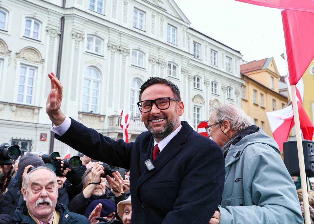 ​We wtorek przed Sądem Okręgowym w Łodzi Daniel Obajtek, były prezes Orlenu, zeznawał jako świadek w cywilnym procesie. Spółka wytoczyła go byłemu wiceprezesowi Michałowi Rogowi. Sprawa dotyczy wydatków z karty służbowej, których wysokość przekroczyła 600 tys. zł. Kosztowne spotkania w restauracjach czy palarnię cygar uzasadniał "kulturą wzajemności" w biznesie.