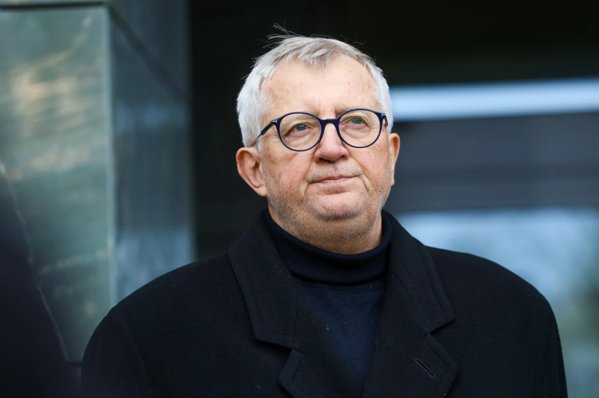 Sejmowa komisja regulaminowa pozytywnie zaopiniowała Marka Siwca na stanowisko szefa Kancelarii Sejmu. Za kandydaturą byłego posła, europosła i szefa BBN przedstawioną przez marszałka Włodzimierza Czarzastego głosowało 9 posłów, przeciwnych było 3. Potem marszałek Sejmu Włodzimierz Czarzasty powołał Siwca na szefa kancelarii.