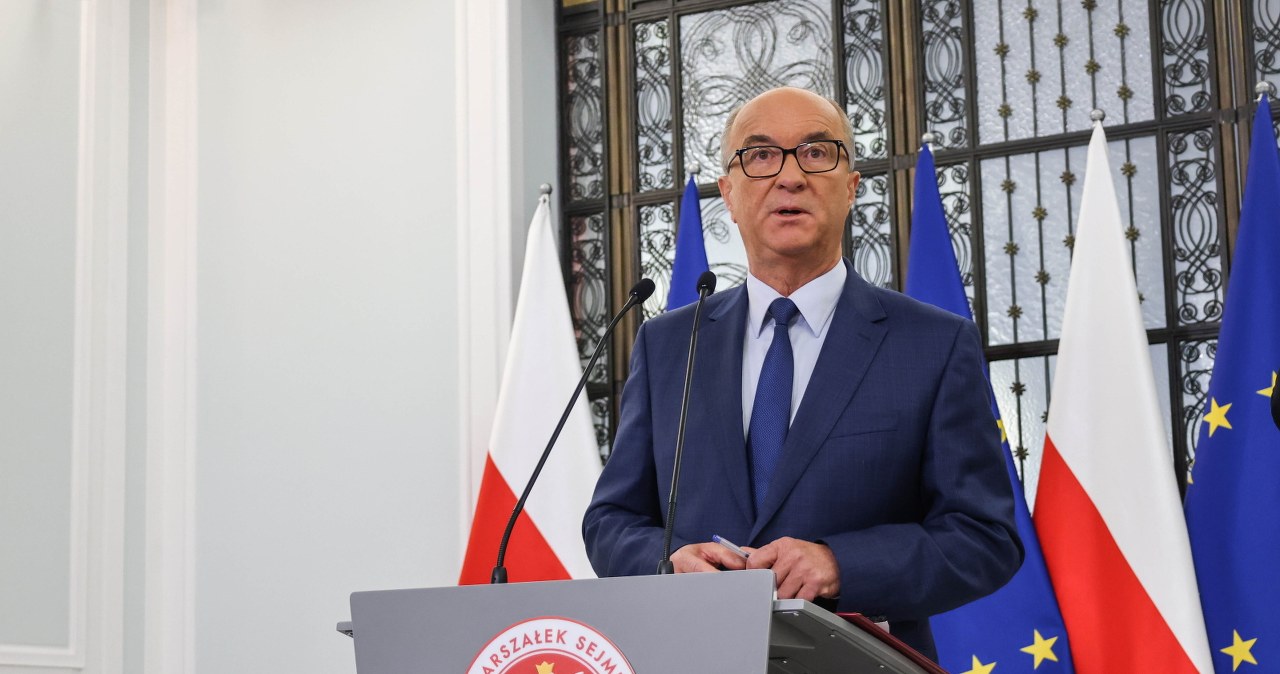 Zakaz na terenie Sejmu. Pierwsza decyzja nowego marszałka