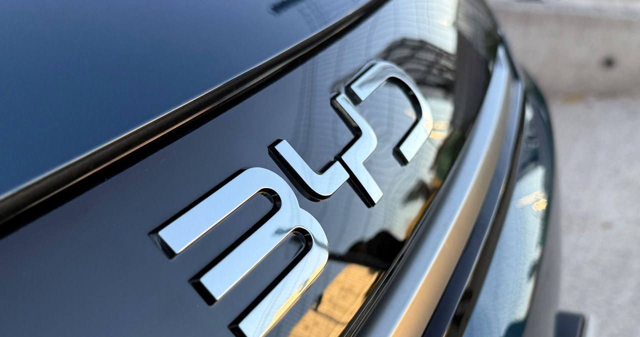 BYD łapie zadyszkę. Klienci mają przesyt, a sprzedaż spada