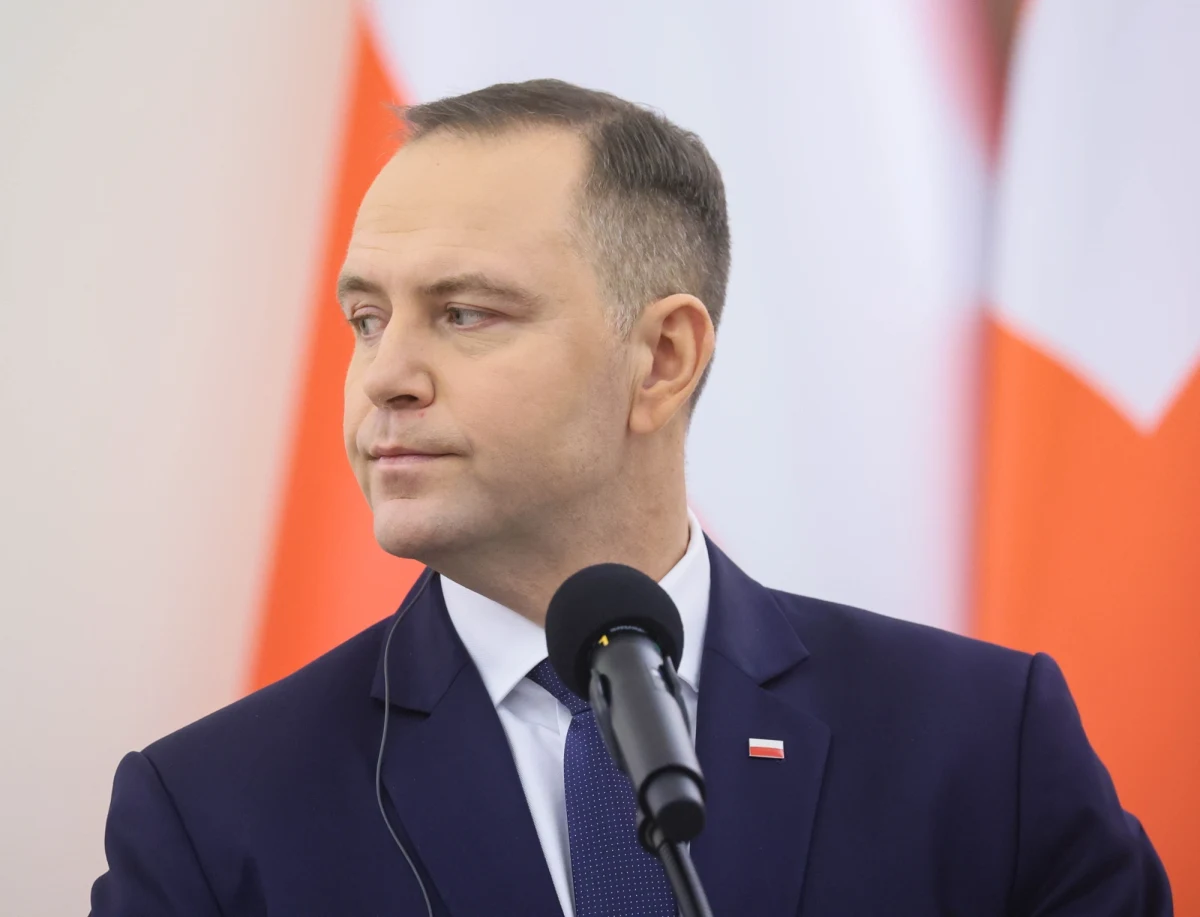 ​Wicepremier i minister cyfryzacji Krzysztof Gawkowski poinformował w środę o kolejnym przypadku wpisu w mediach społecznościowych z groźbami wobec najważniejszych osób w państwie. "Groźby skierowane były wobec prezydenta" - przekazał Marek Gieorgica z Ministerstwa Cyfryzacji. 