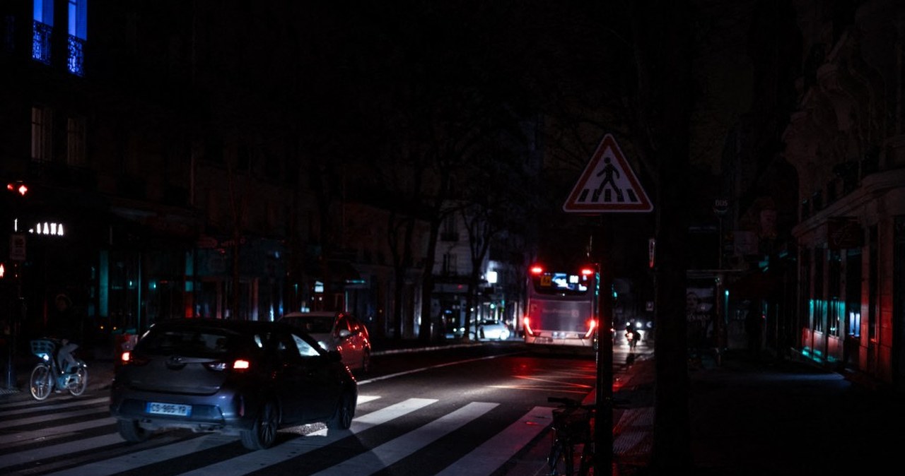 Blackout w części Paryża. Nie kursują pociągi i metro