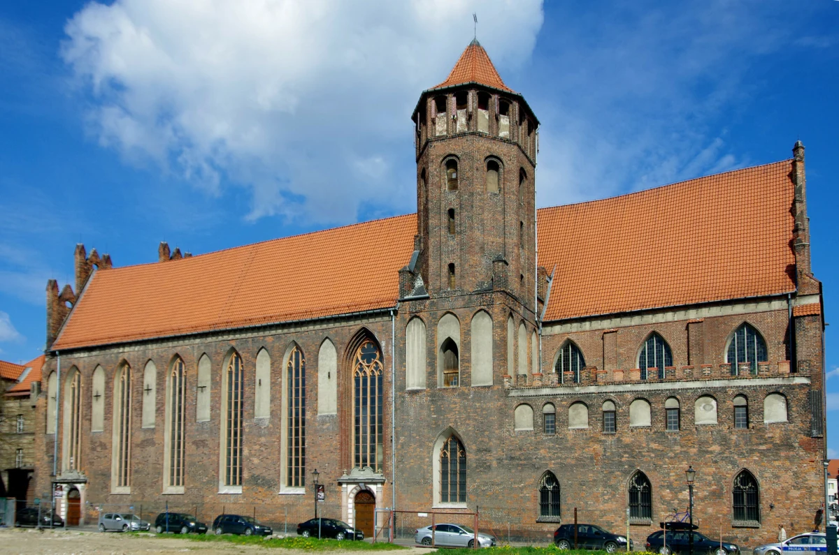 20 grudnia wierni ponownie będą mogli wejść do nawy południowej bazyliki św. Mikołaja w Gdańsku. Przestrzeń świątyni była zamknięta ponad 6 lat z powodu wykrycia poważnego uszkodzenia konstrukcji. Przeor klasztoru dominikanów, o. Michał Osek, podkreśla, że otwarcie nawy to ważny moment zarówno dla wspólnoty, jak i dla akustyki oraz muzyki w kościele.
