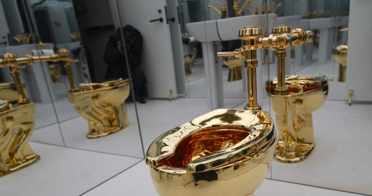 Fortuna za drwinę. Sedes ze złota sprzedany na aukcji za 12 mln dolarów