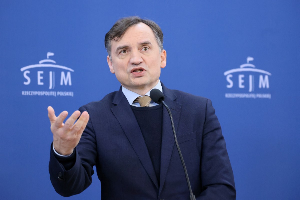 "Wrócimy, dokończymy te sprawy". Ziobro reaguje na zabezpieczenie majątku