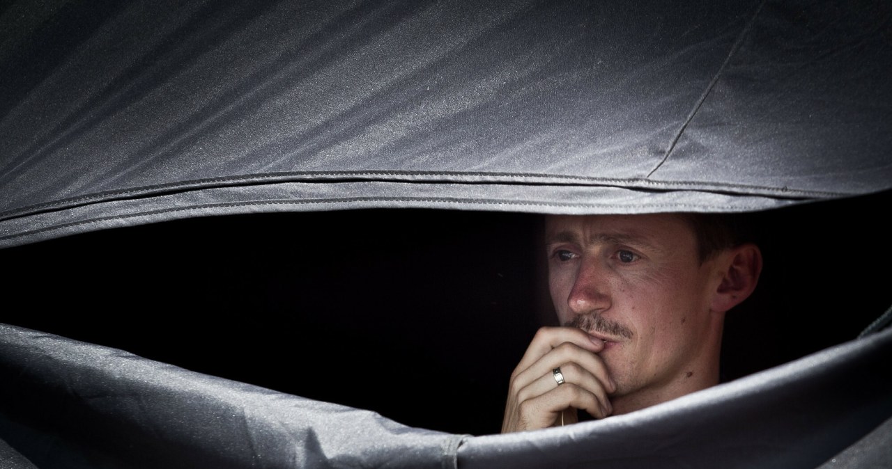 Chwile grozy Małysza. Pędził 180 km/h, później dachowanie. Musiał uspokajać