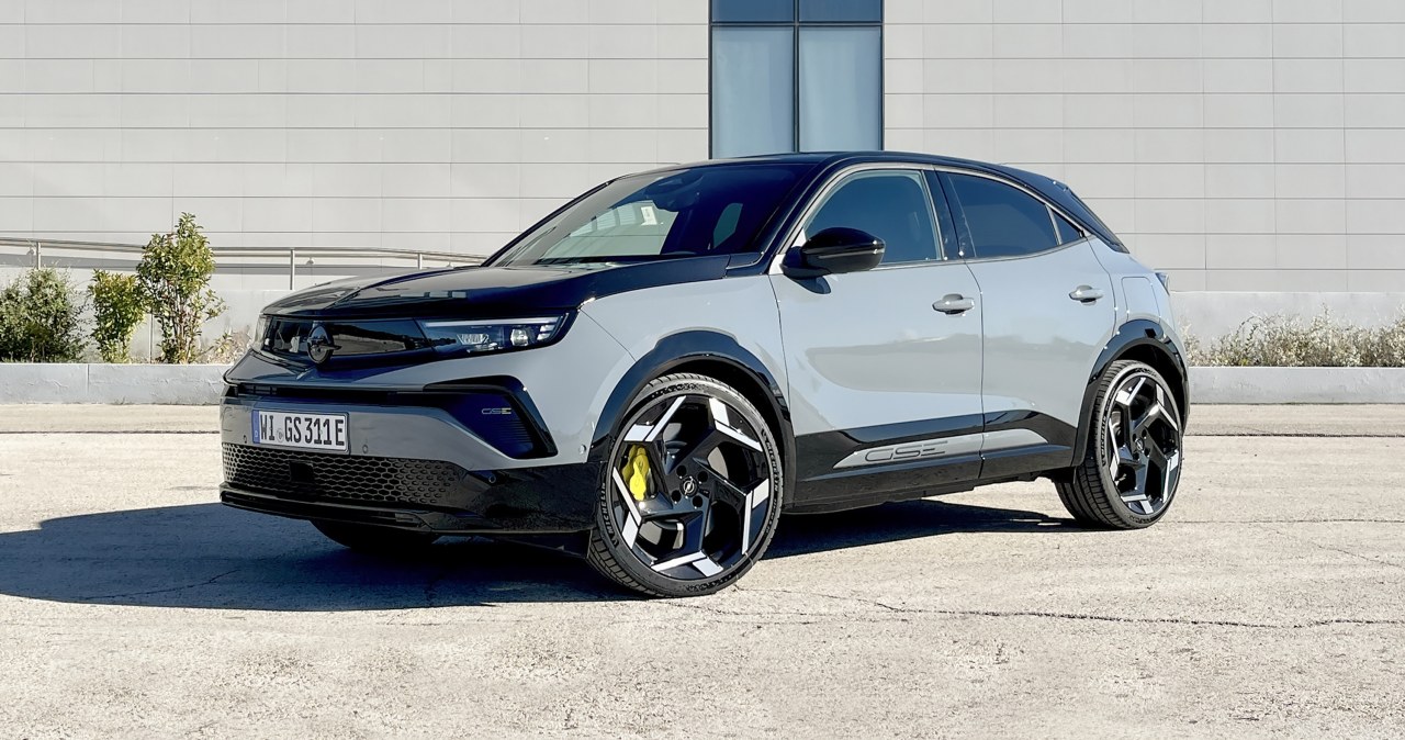 Opel Mokka GSE to rajdówka w cywilu. 280 KM i 5,9 s do setki