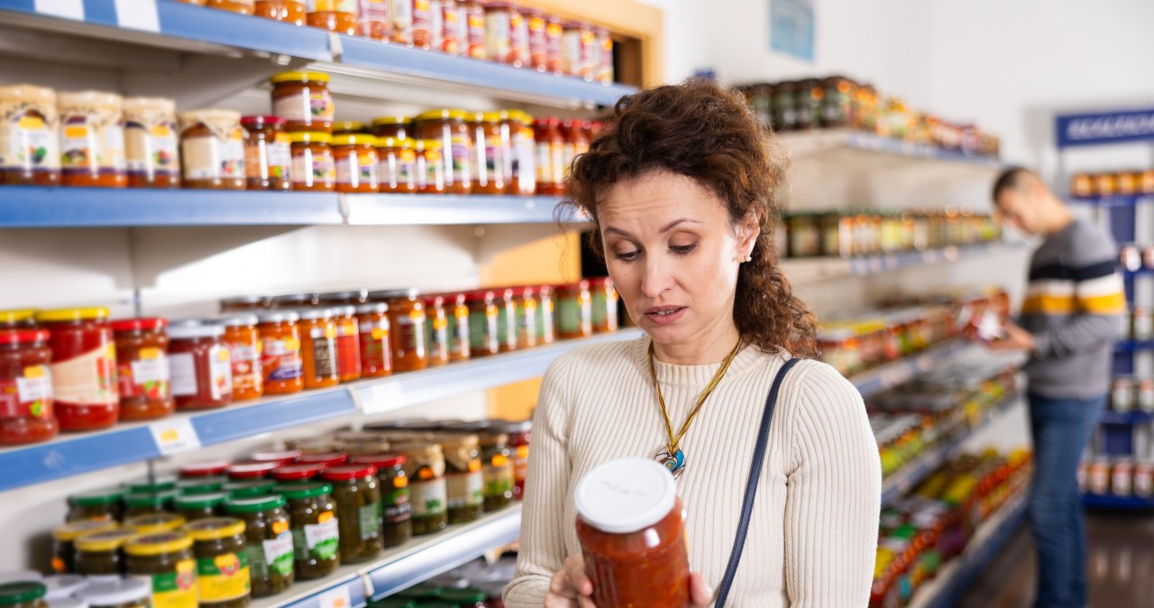 Uwaga na szkło w produkcie rybnym. Wydano pilne ostrzeżenie. Nie spożywaj