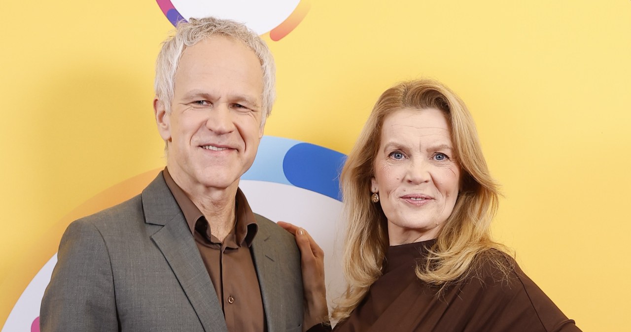 Aktorzy odkrywają kulisy wspólnego życia. Śledzą ich tysiące internautów