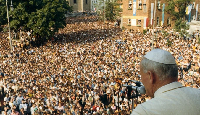 Biskupi apelują ws. Jana Pawła II. Wspomnieli o "próbach zdyskredytowania"