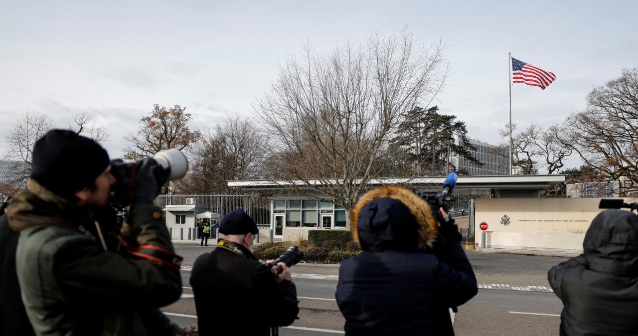Rozpoczęły się rozmowy w Genewie. Zełenski zabrał głos