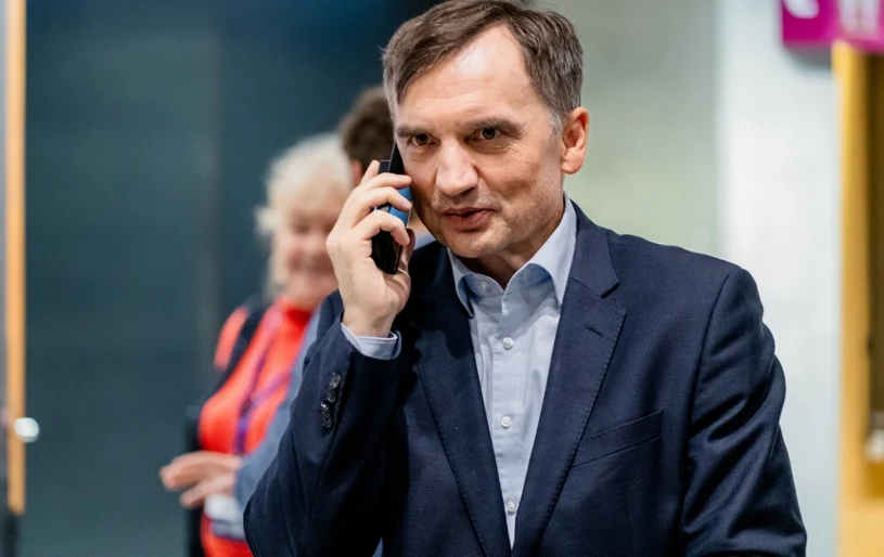 Ziobro "zagościł" w Polsce, kibice w natarciu. Jest reakcja z obozu Tuska