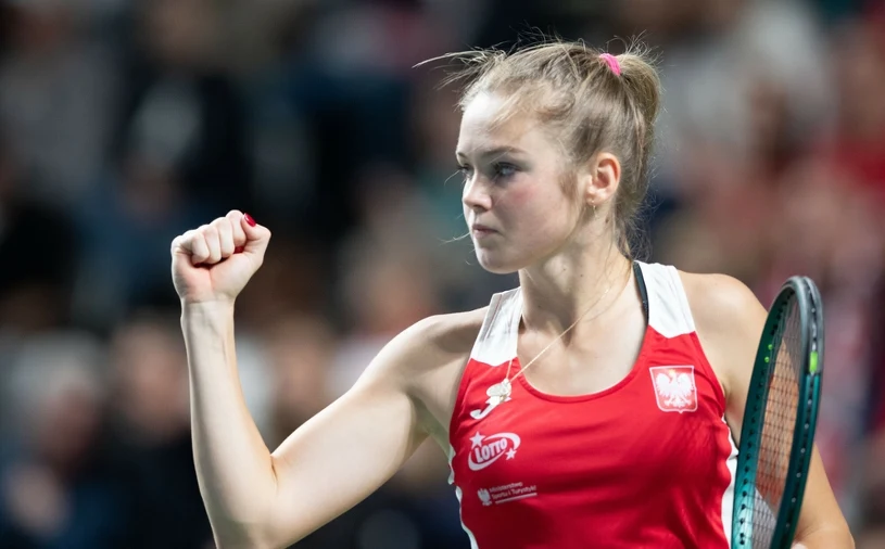 Minęło 10 dni od debiutu u boku Świątek. To nie pomyłka, jest komunikat WTA