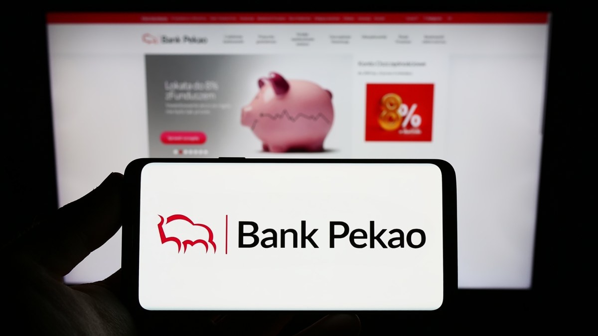 Ta zwłoka będzie słono kosztować Pekao. Ważna informacja dla klientów banku