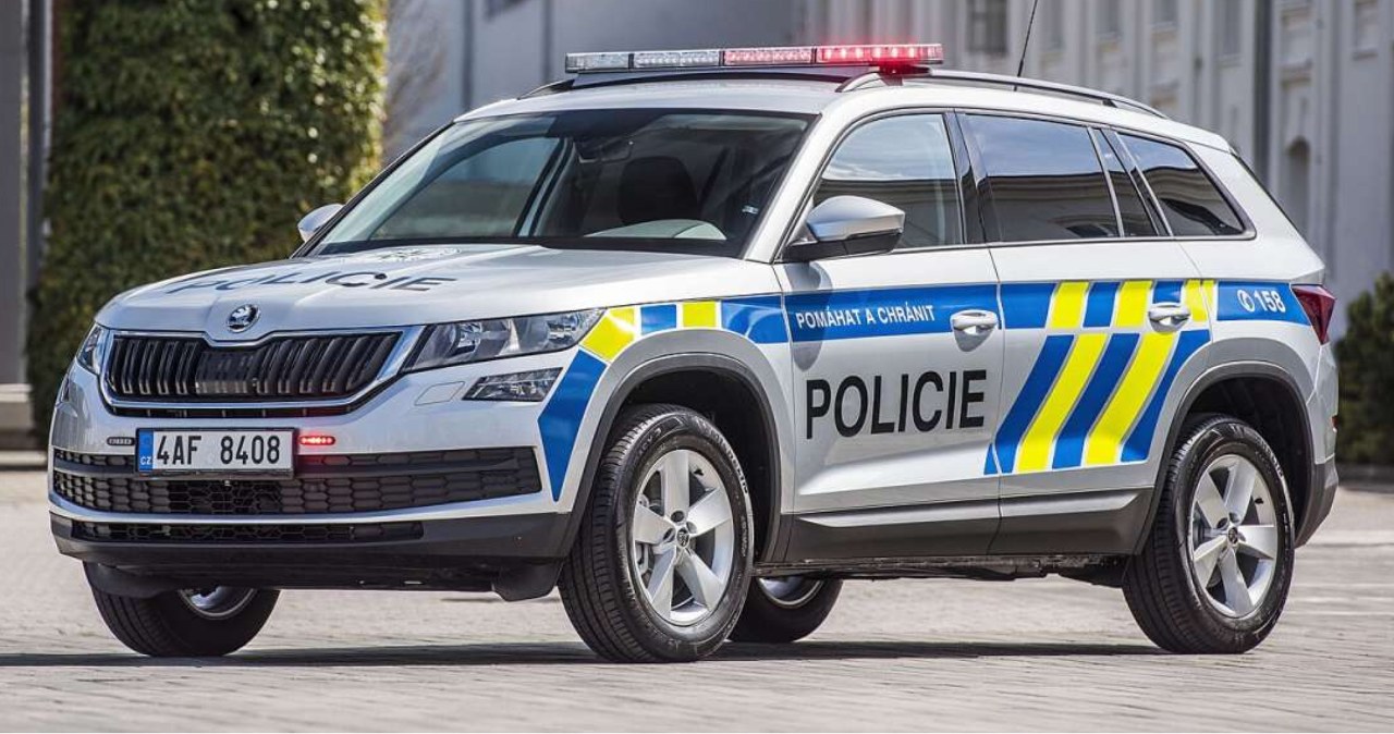 Policyjne Skody "pod przykrywką". Mylą wyglądem, zaskakują silnikiem