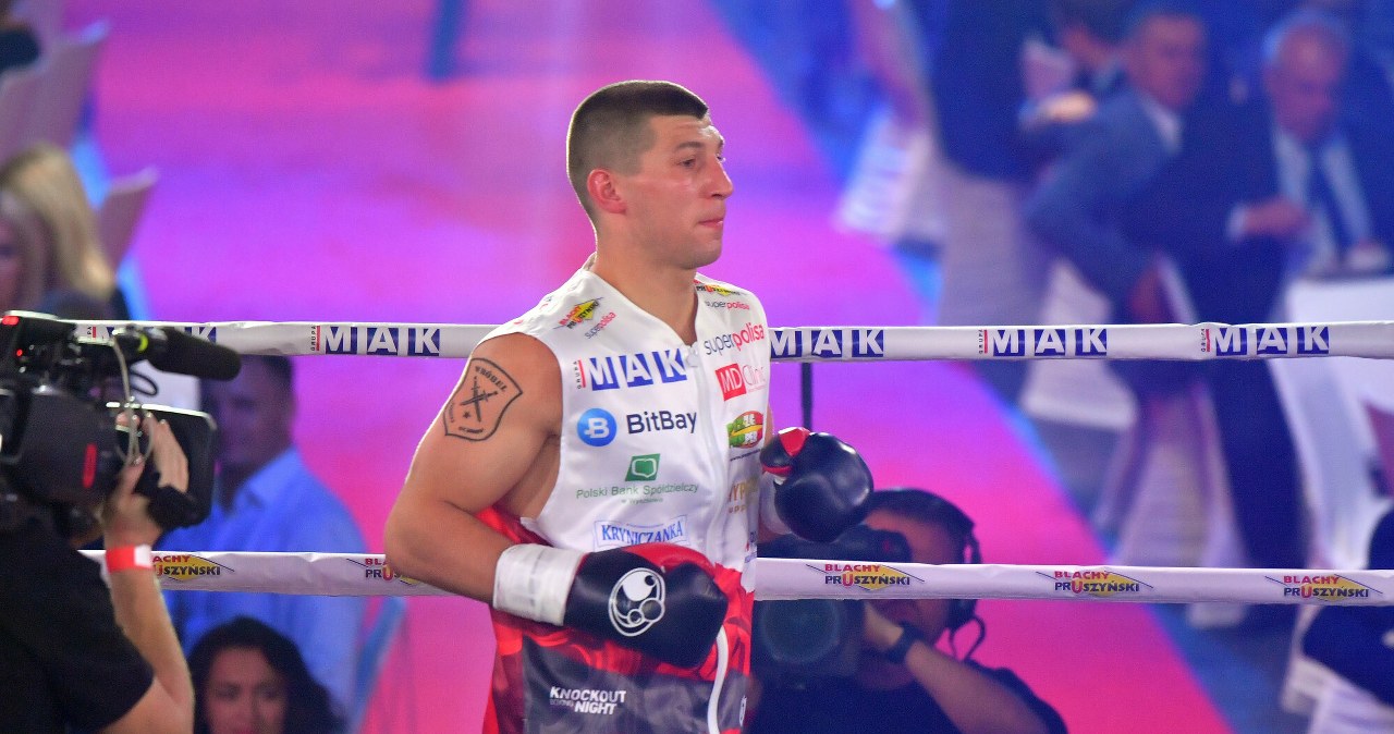 Polski pięściarz oszukany w Niemczech. Trener grzmi. "Chcieli zabrać pas"