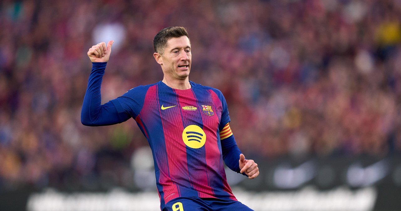Media: Lewandowski zagra w Anglii. Barcelona pod ścianą. Przełomowy moment