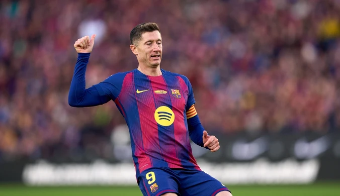 Media: Lewandowski zagra w Anglii. Barcelona pod ścianą. Przełomowy moment