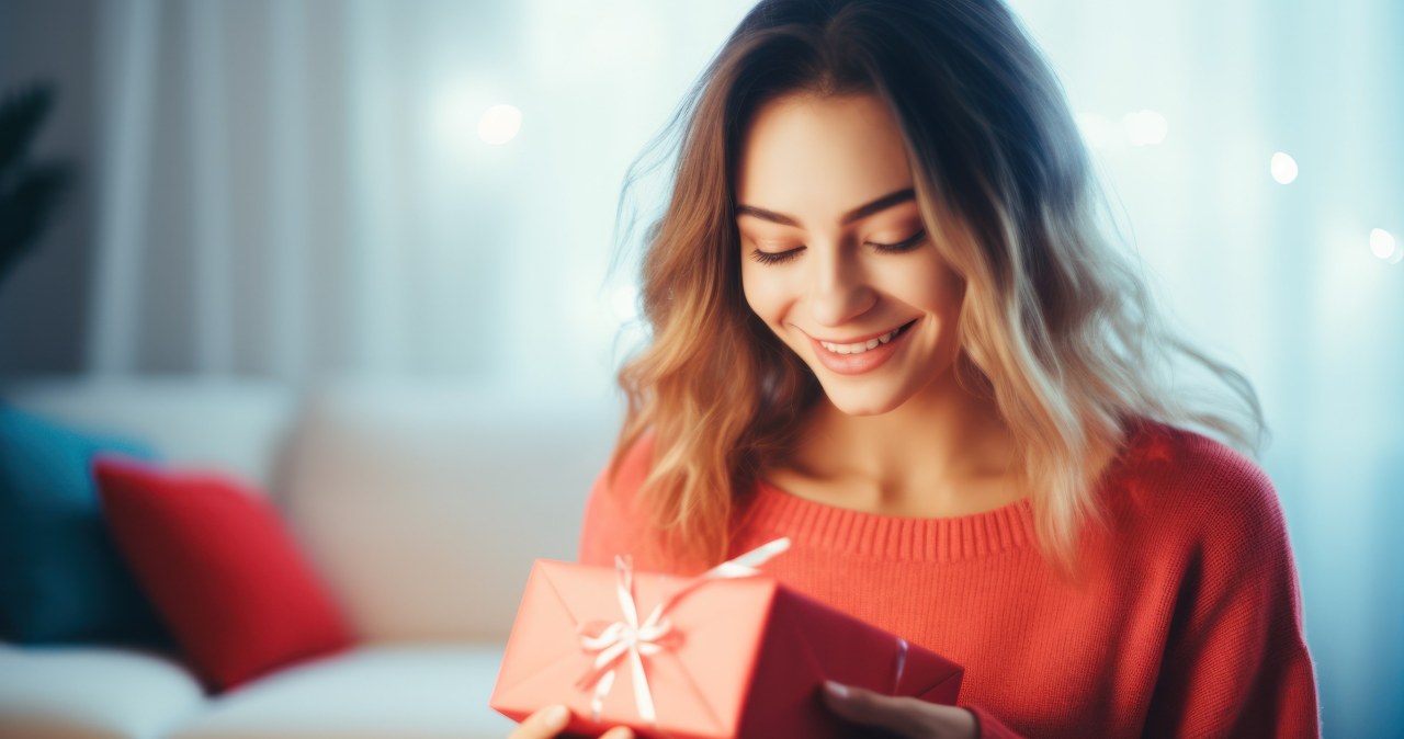 Uzupełnij zapasy na Black Friday! Jakie perfumy będą idealnym prezentem… dla ciebie samej? [QUIZ]