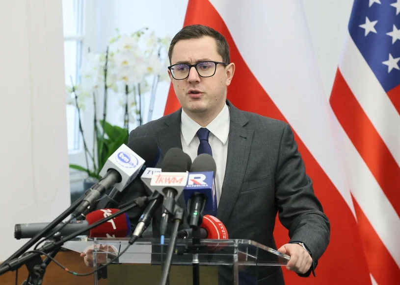 Prezydent chce obniżek cen prądu. "Zabierze ze służby zdrowia czy edukacji?"