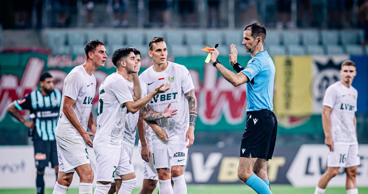 Swoimi decyzjami skrzywdził Polaków. Kontrowersyjny sędzia wraca, to pewne