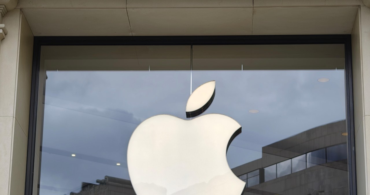 Czy Apple ogranicza konkurencję? Sprawdzi to UOKiK