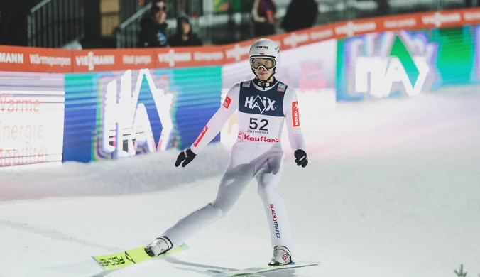 Błysk Tomasiaka, wróciły wspomnienia Stocha. Zwariowane, co zrobiła FIS