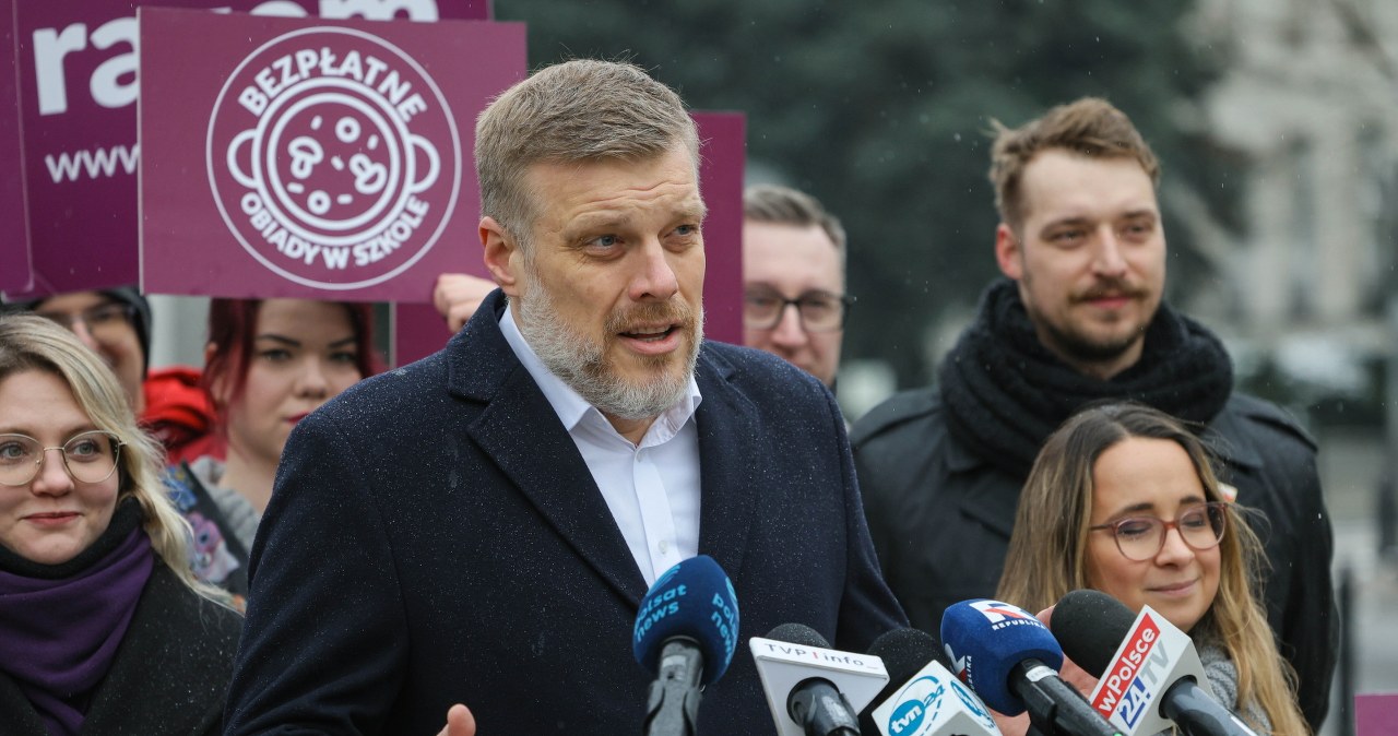 "Jeśli palnąłeś głupotę". Nietypowy apel Zandberga do Czarzastego