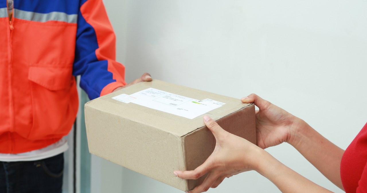 Dostałeś taką paczkę? Uważaj, możesz stracić mnóstwo pieniędzy