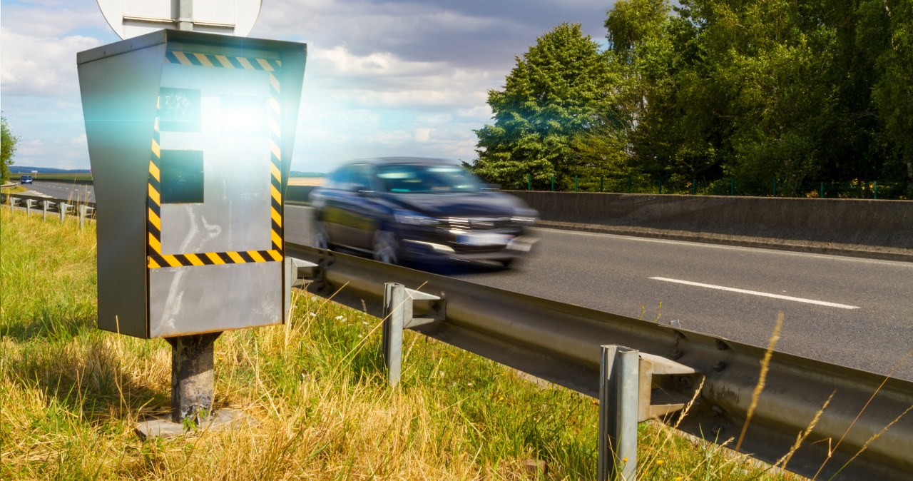 Fotoradar robi zdjęcia kierowcom jadącym przepisowo. Skargi ruszyły lawinowo