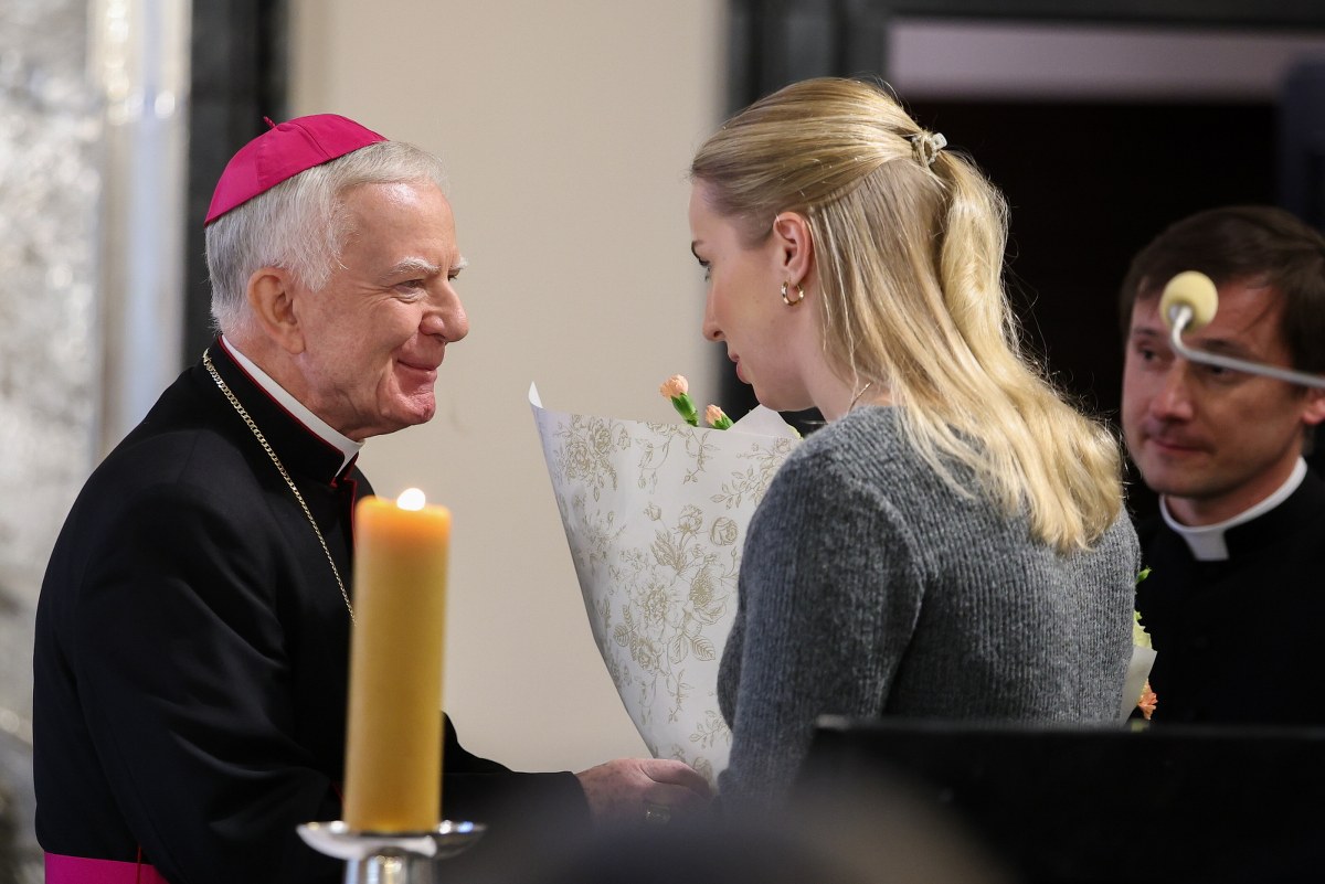 Kard. Grzegorz Ryś "przejmuje" Kraków. Abp Jędraszewski zabrał głos