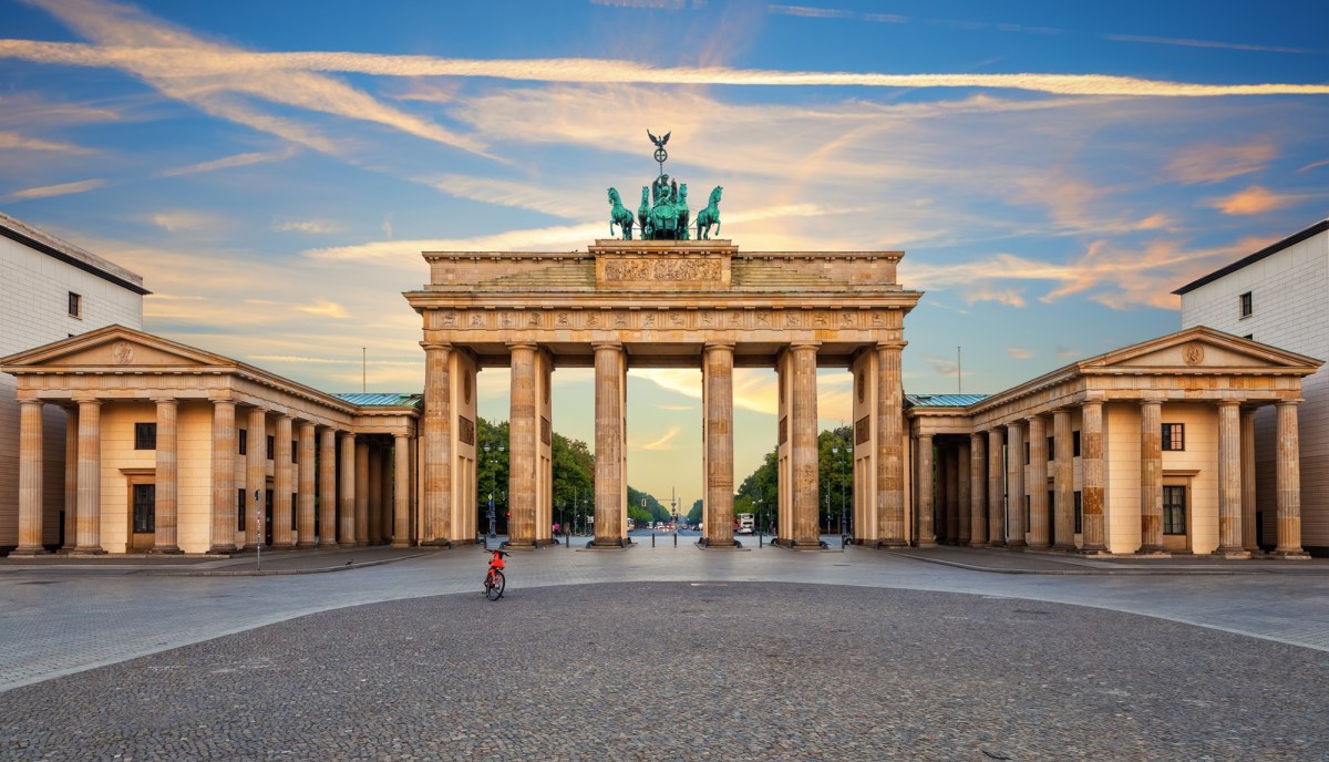 Zmieniają się powody podróży Polaków do Niemiec. Nowe dane CBOS