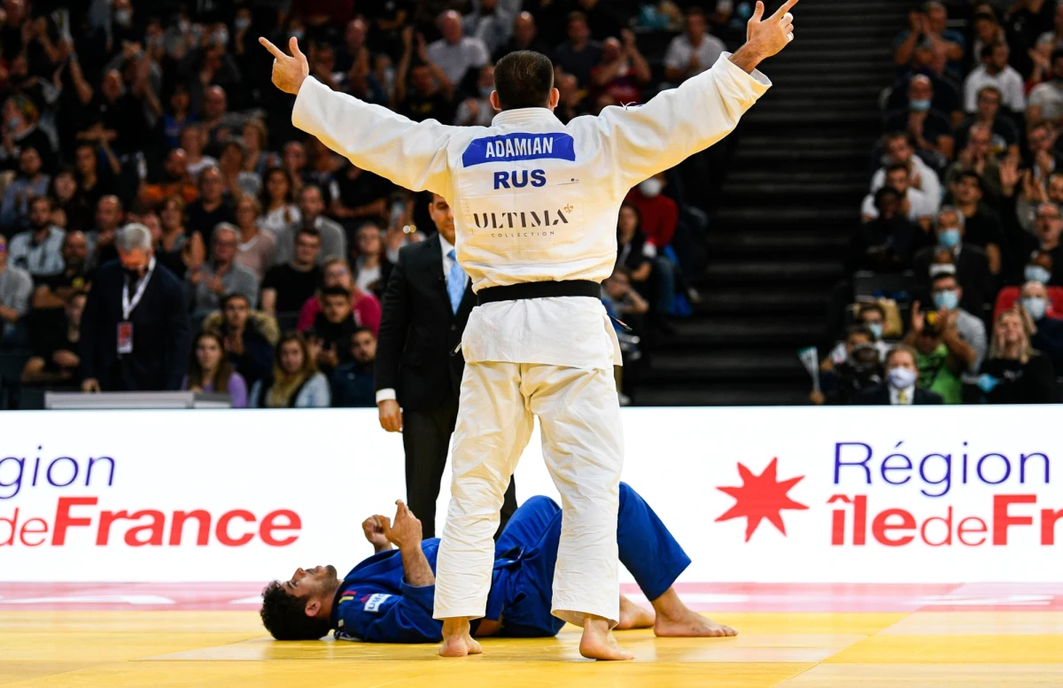 ​Międzynarodowa Federacja Judo (IJF) podjęła decyzję o przywróceniu rosyjskich sportowców do pełnego udziału w zawodach międzynarodowych. Judocy z Rosji będą mogli ponownie startować pod własną flagą i z hymnem narodowym na podium. To efekt zmiany polityki federacji, która podkreśla neutralność sportu i równość wszystkich zawodników.