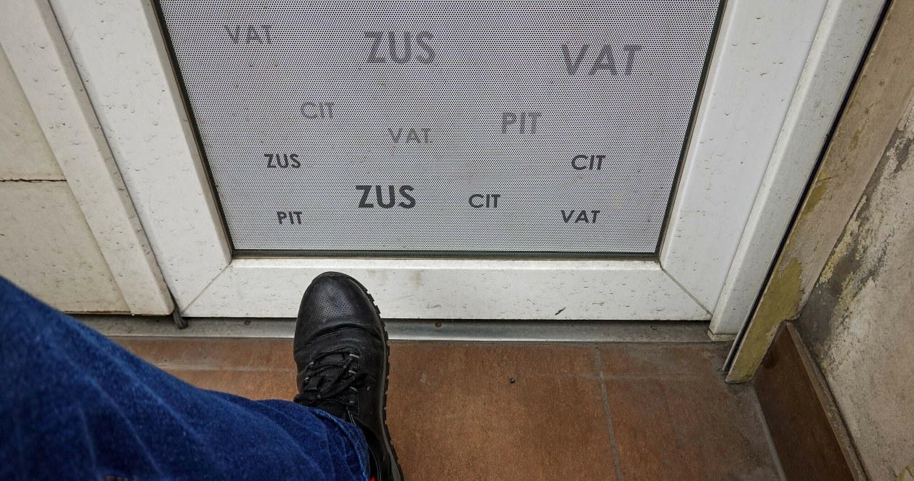 Felieton Gwiazdowskiego: Ideologowie, idioci czy sabotażyści?