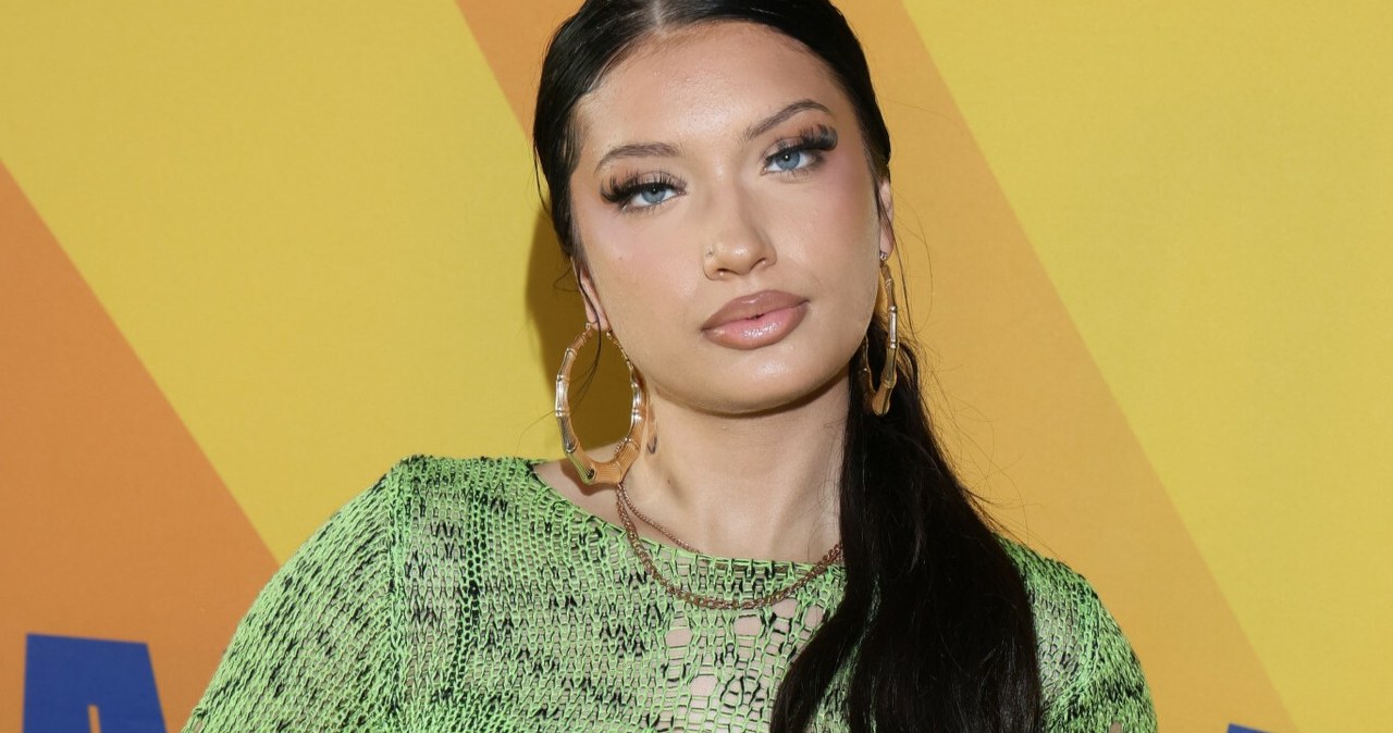 Viki Gabor w kontrowersyjnym utworze o używkach. "Takie rzeczy się dzieją"