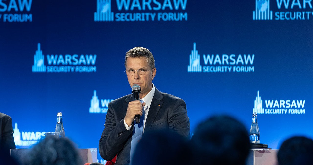 CV wywołało skandal na cały kraj. Rumuński minister stracił stanowisko