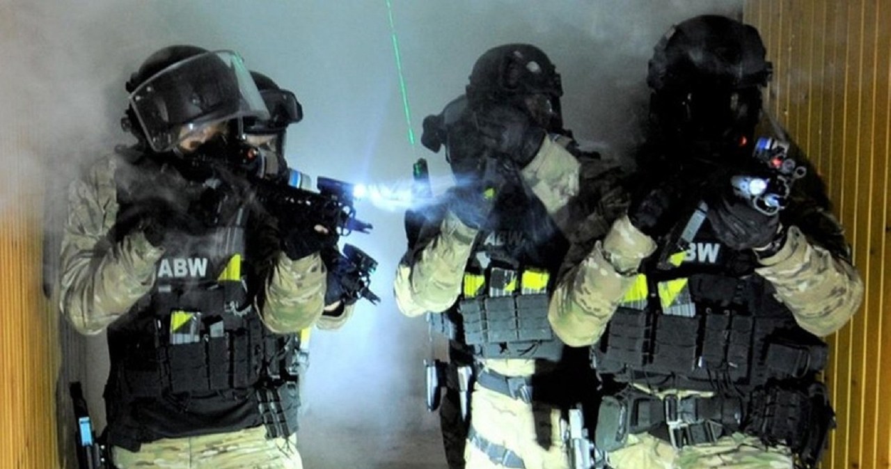 Akcja ABW, pięć osób z zarzutami. "Na rzecz obcego wywiadu"