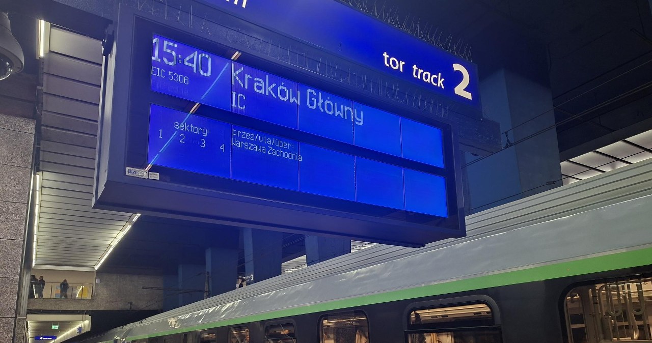 Zwrot na kolei. Zmieniają zasady kupowania biletów